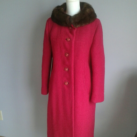 Vintage Jackets & Blazers - Vintage Boucle Wool Coat w/ Fur Collar